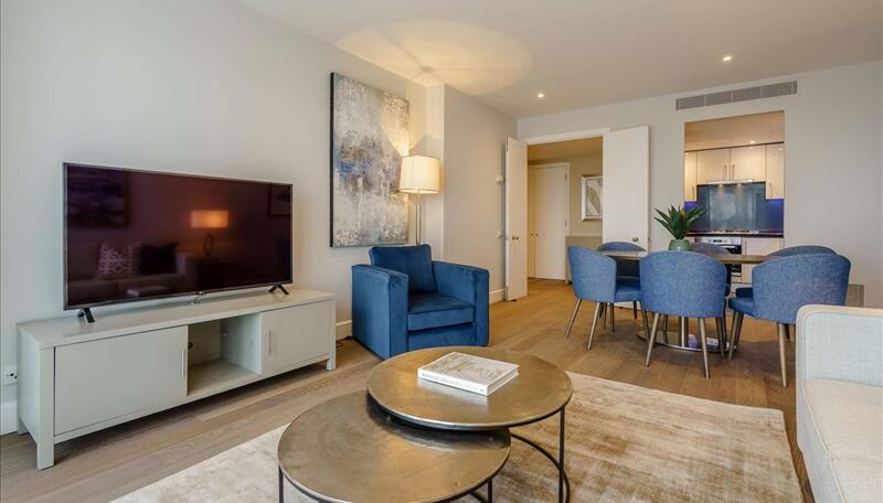 Lounge &amp; Living Room