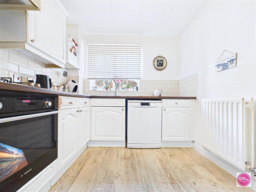 Pershore Drive, Branston (13).jpg