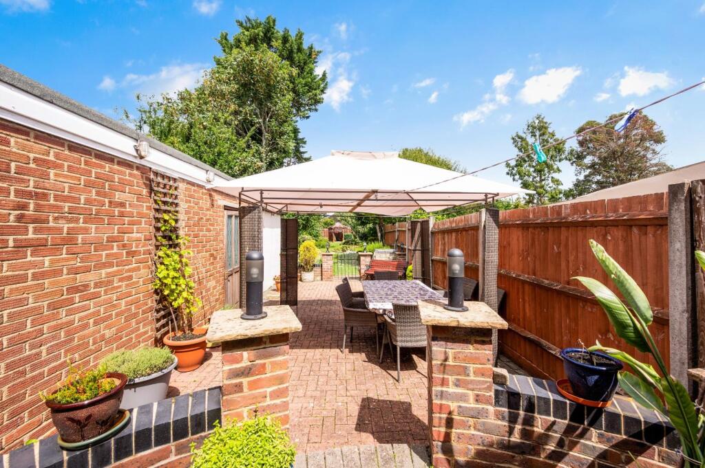 FAIRFIELD WAY (10).jpg