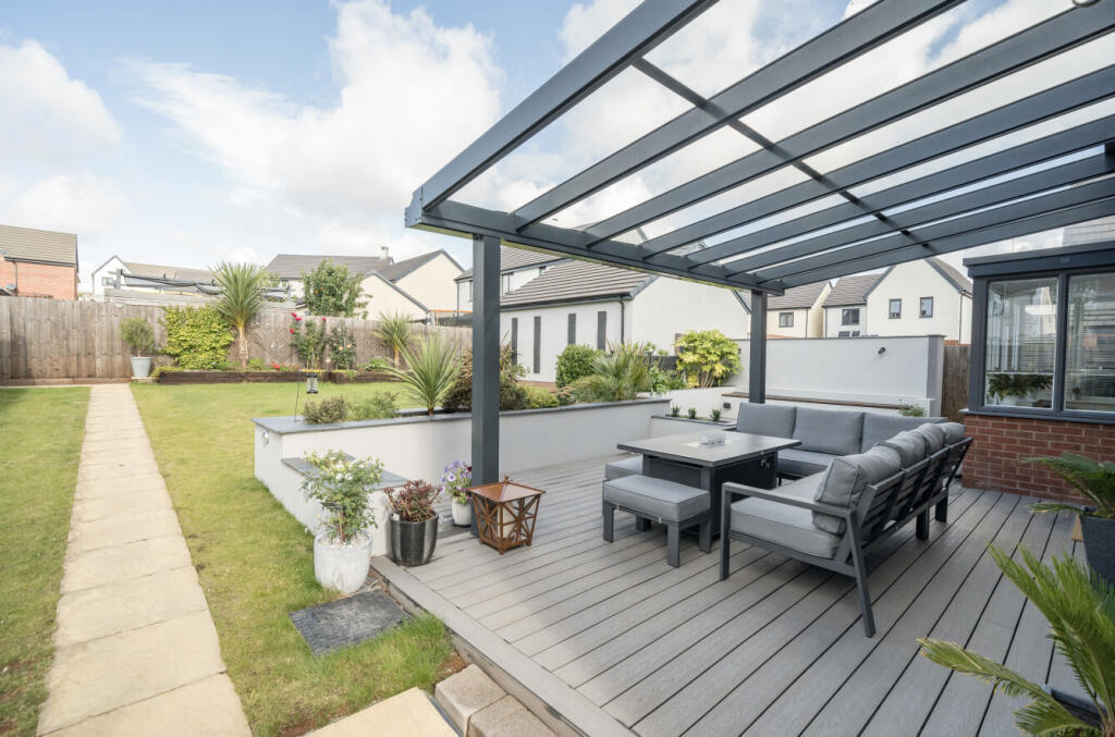 1343017-1-68b567e...