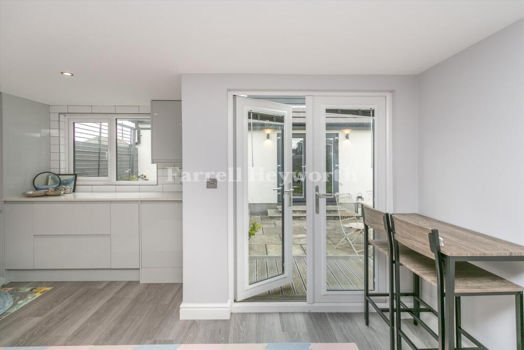 Garden office view 3