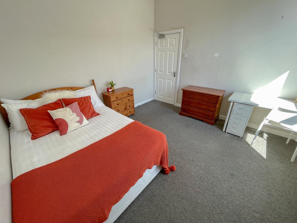 128 Salisbury(1)