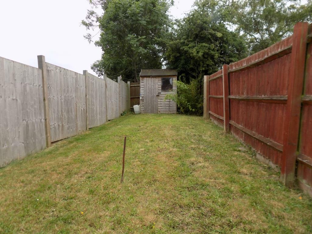 OUTSIDE (Rear)