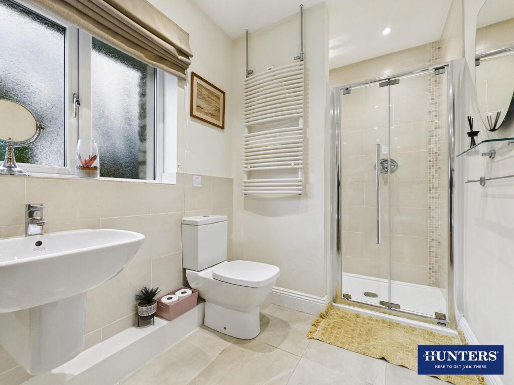 Family Bathroom - The Annexe