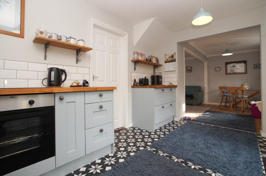 Open Plan Dining Lounge/Kitchen