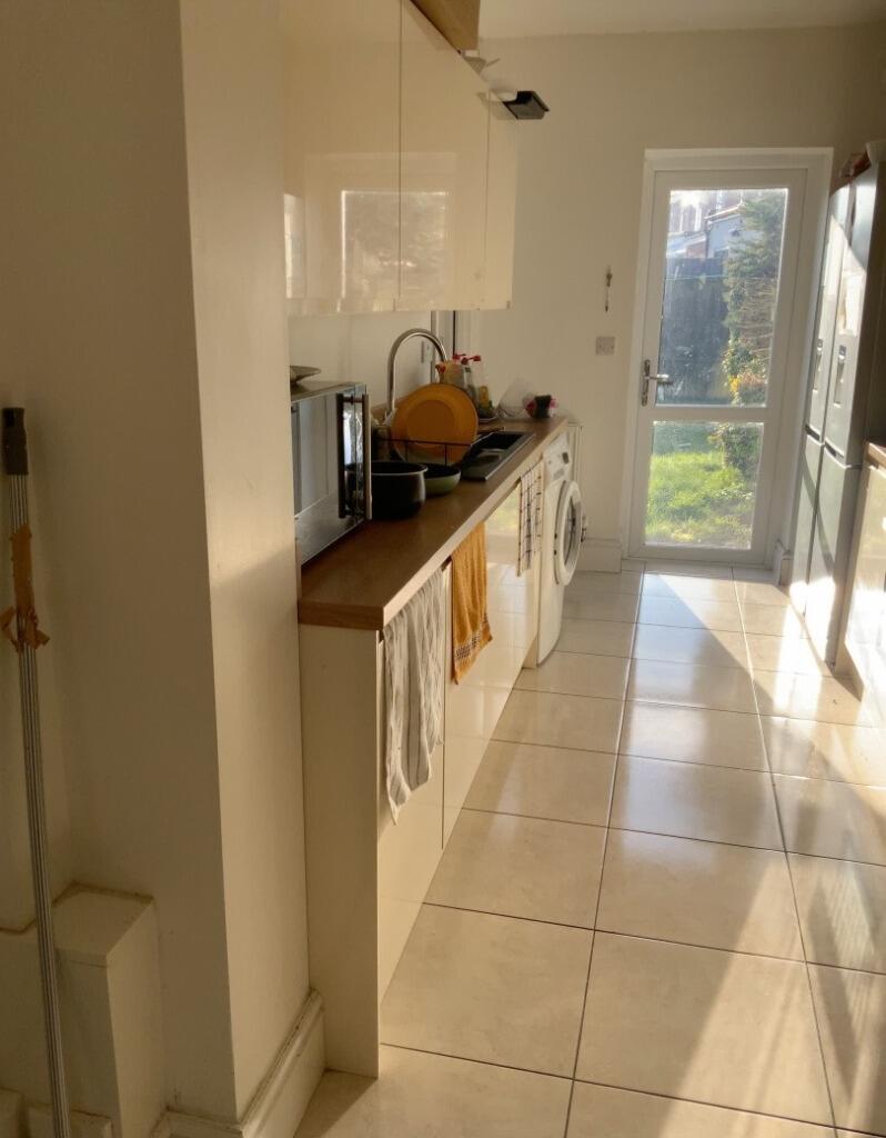 Room 1, Coventry, CV2