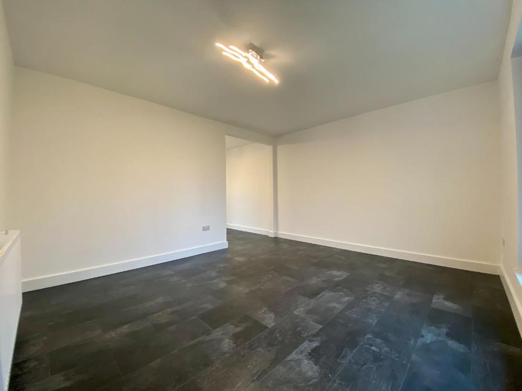 Living Area Aspect 2