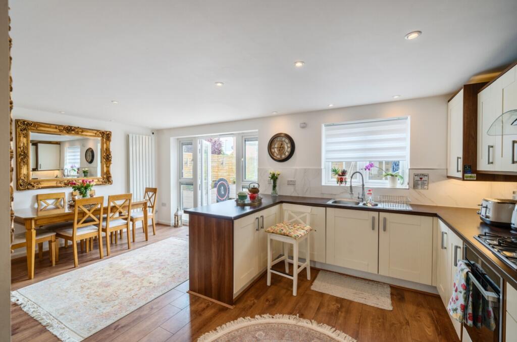 1304038-18-6841afe0b1c74