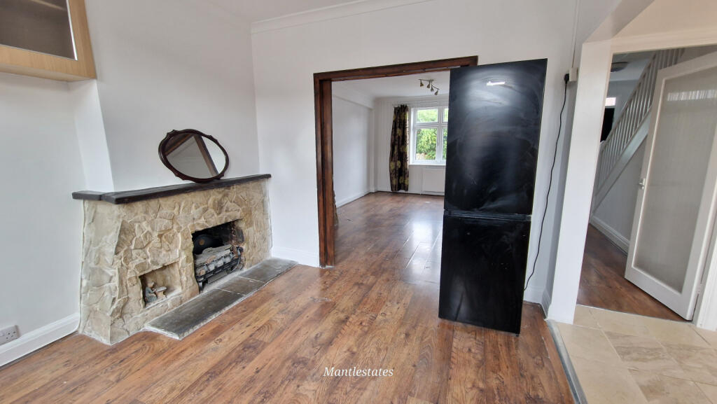 FRONT RECEPTION