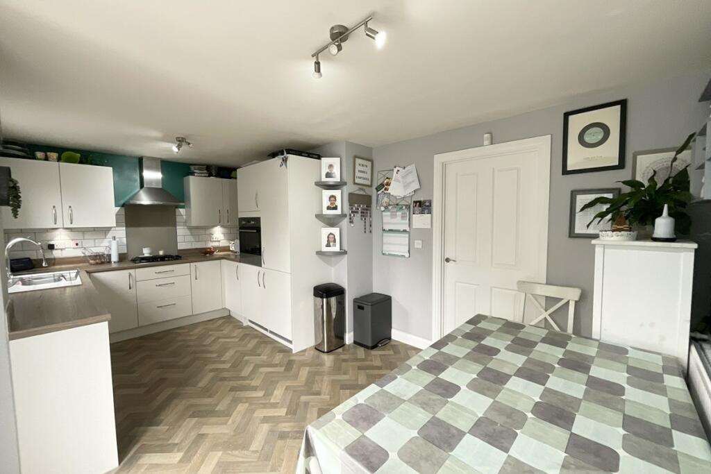 Kitchen/ Diner 