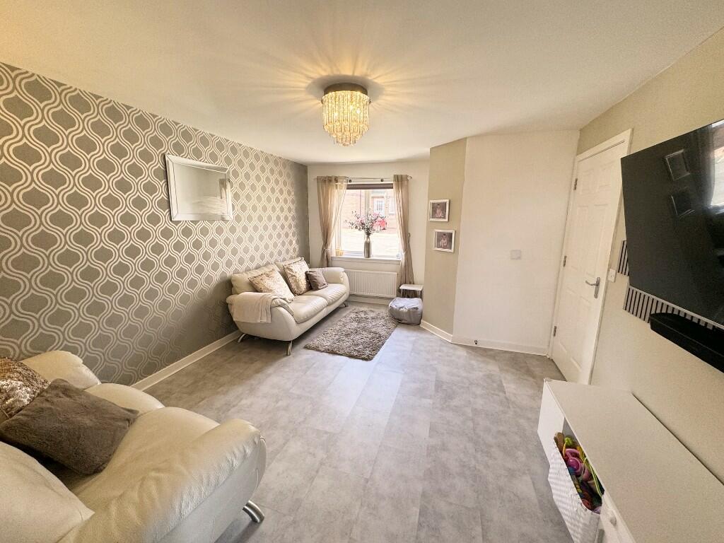 Lounge 1