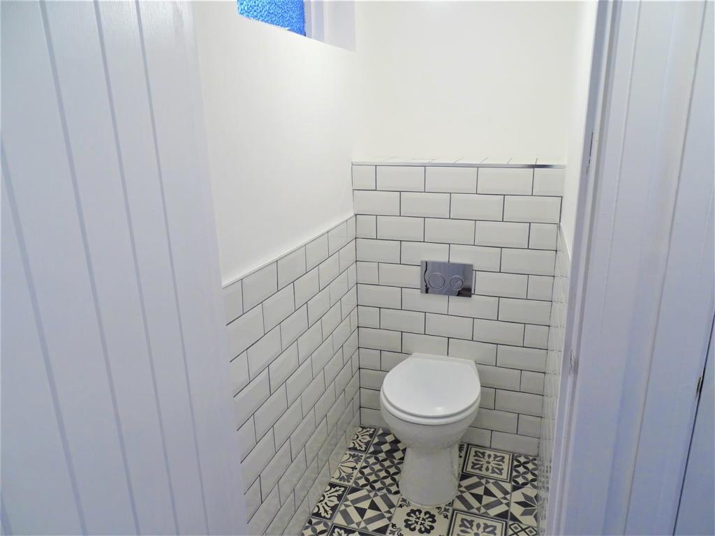 Guest Cloakroom