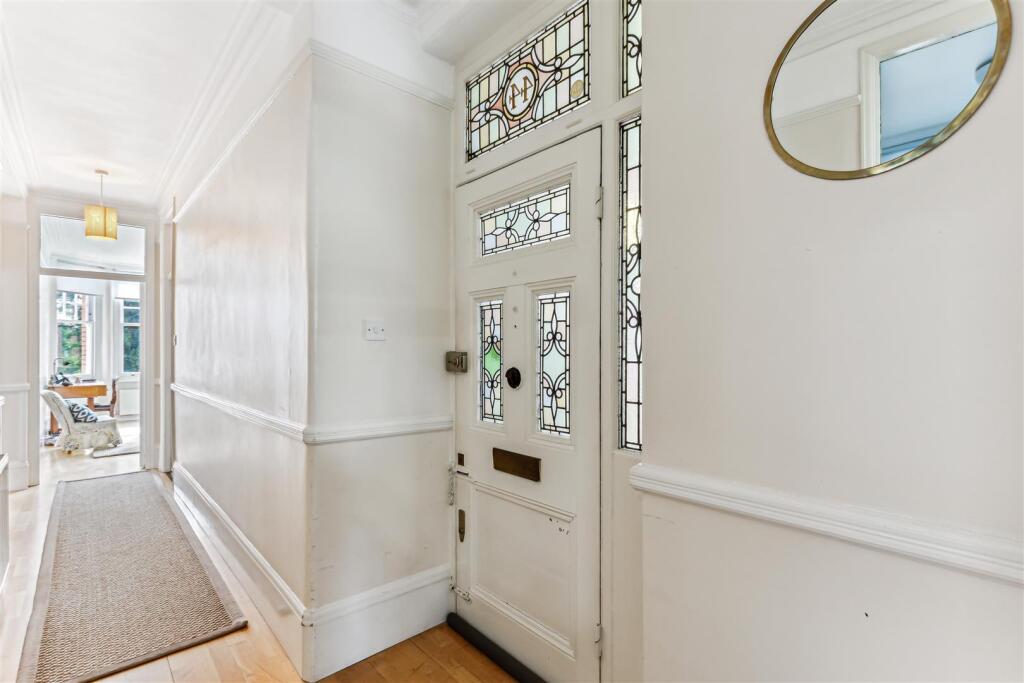 Sutton Court, W4 - FOR SALE