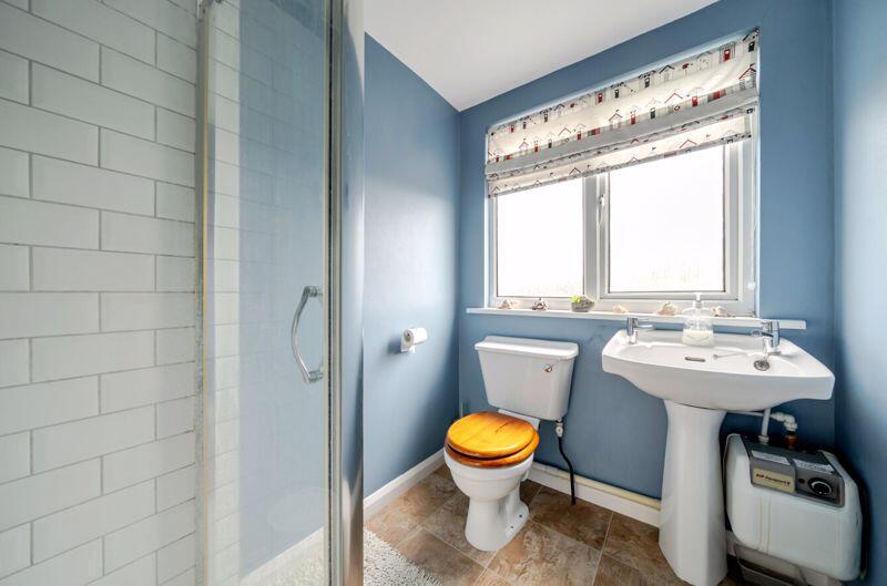 Top floor shower room