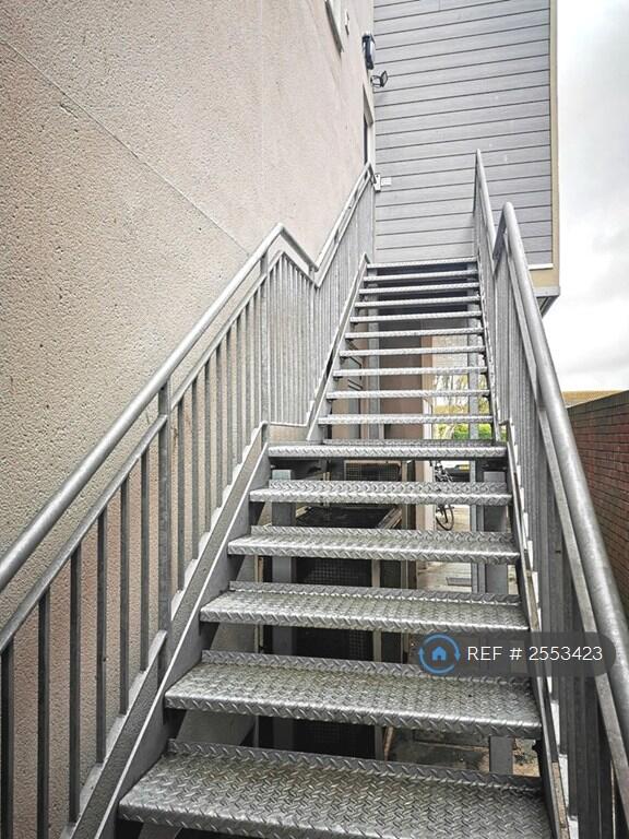 Access To Block From Street Level