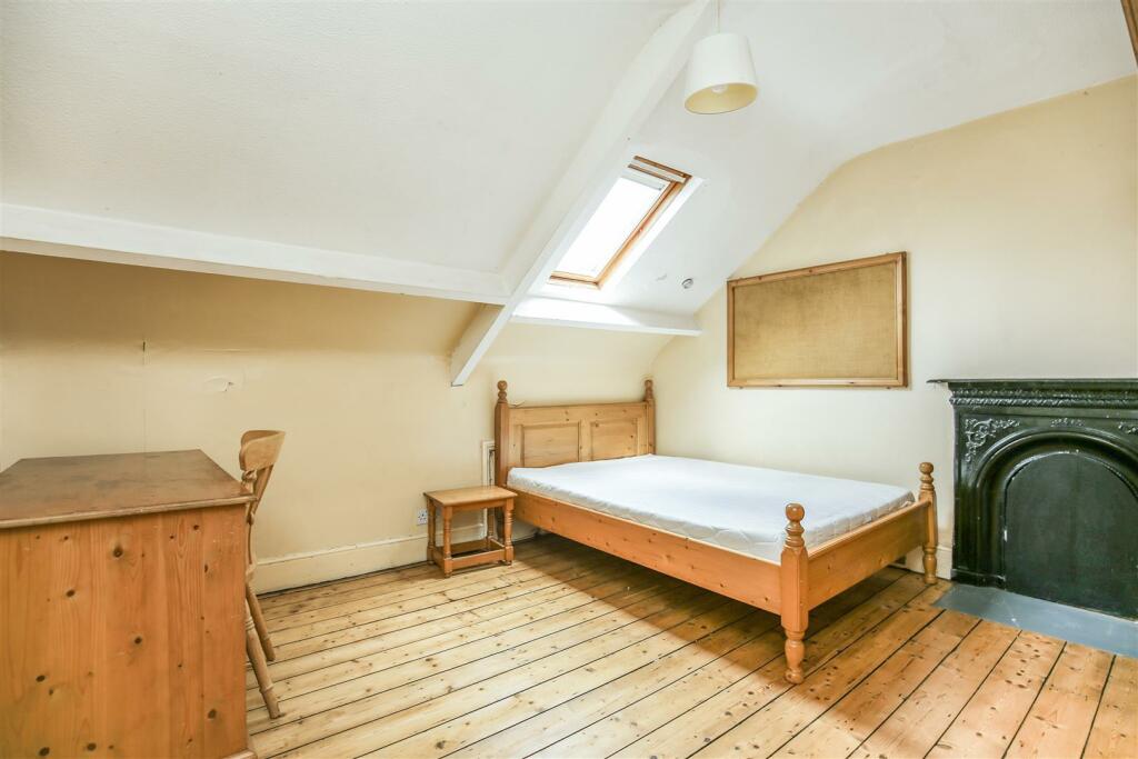 BM00374-S-IMG_1892-36-heaton.jpg