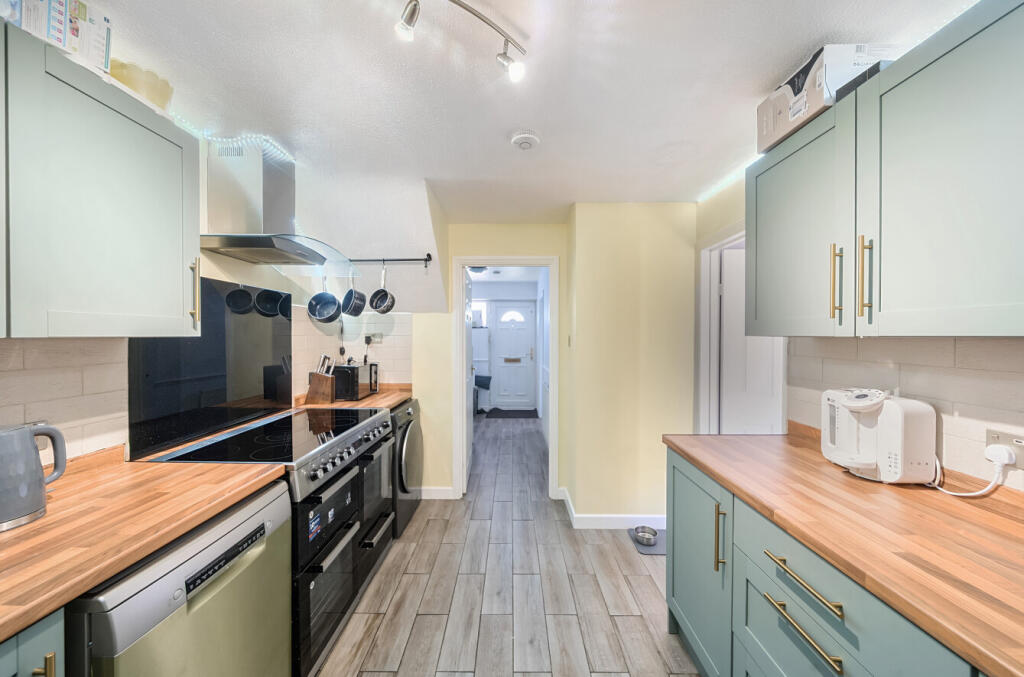 1326043-11-687a56...