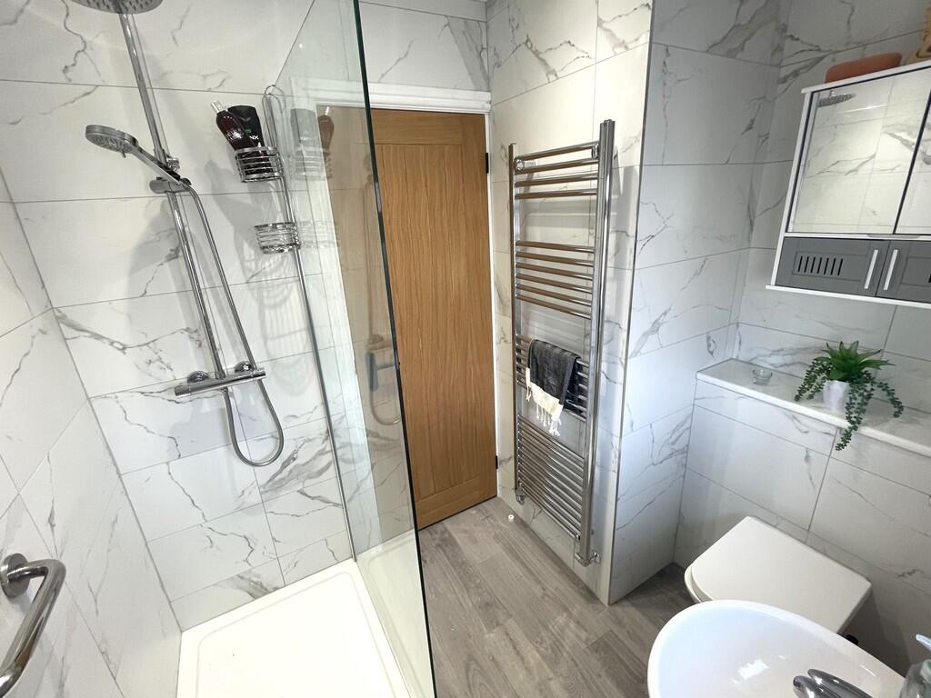 bathroom 1 use