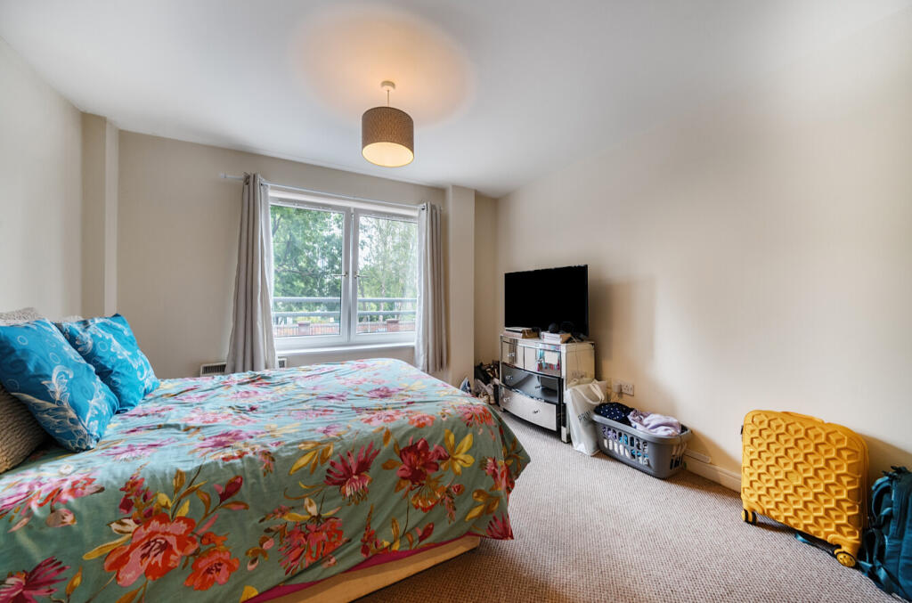 1324589-2-68751ba...