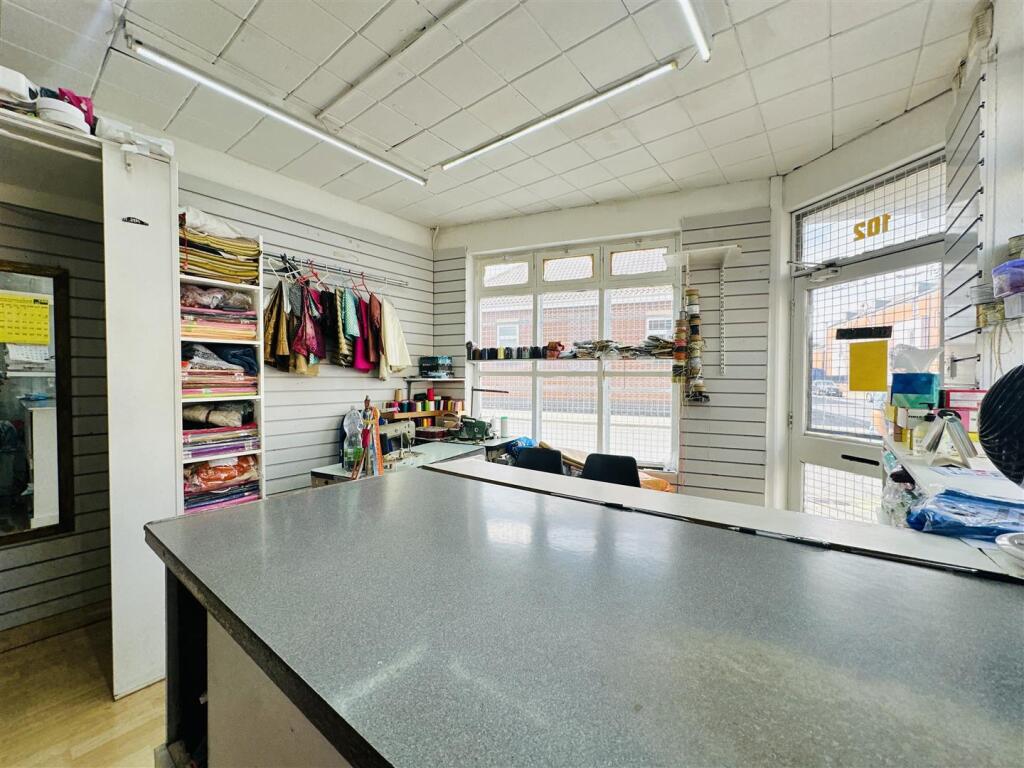 SHOP