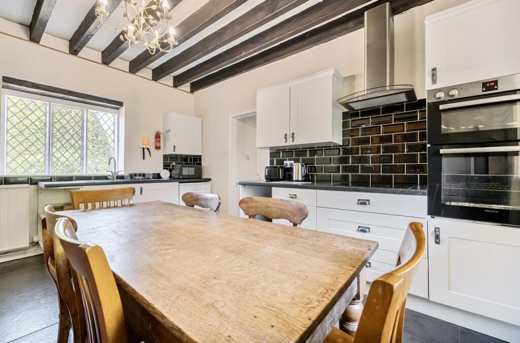 1317137-12-68639e58b9877