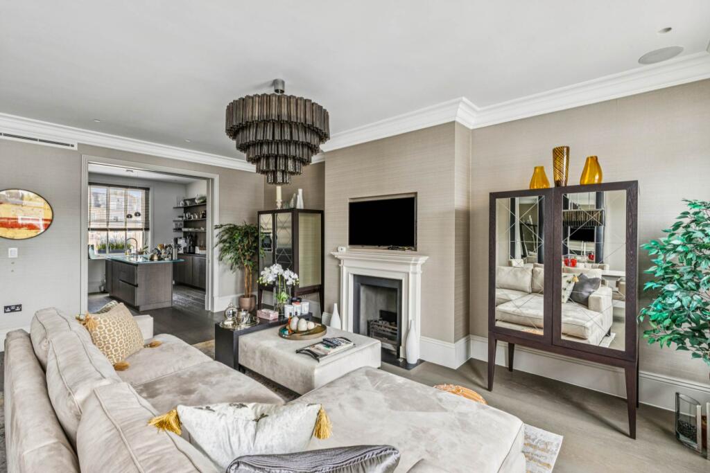 Ovington Gardens, Knightsbridge SW3