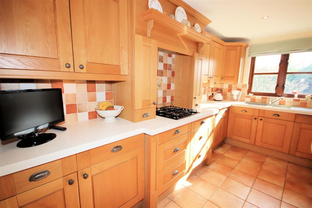 View of Kitchen/Breakfast Room
