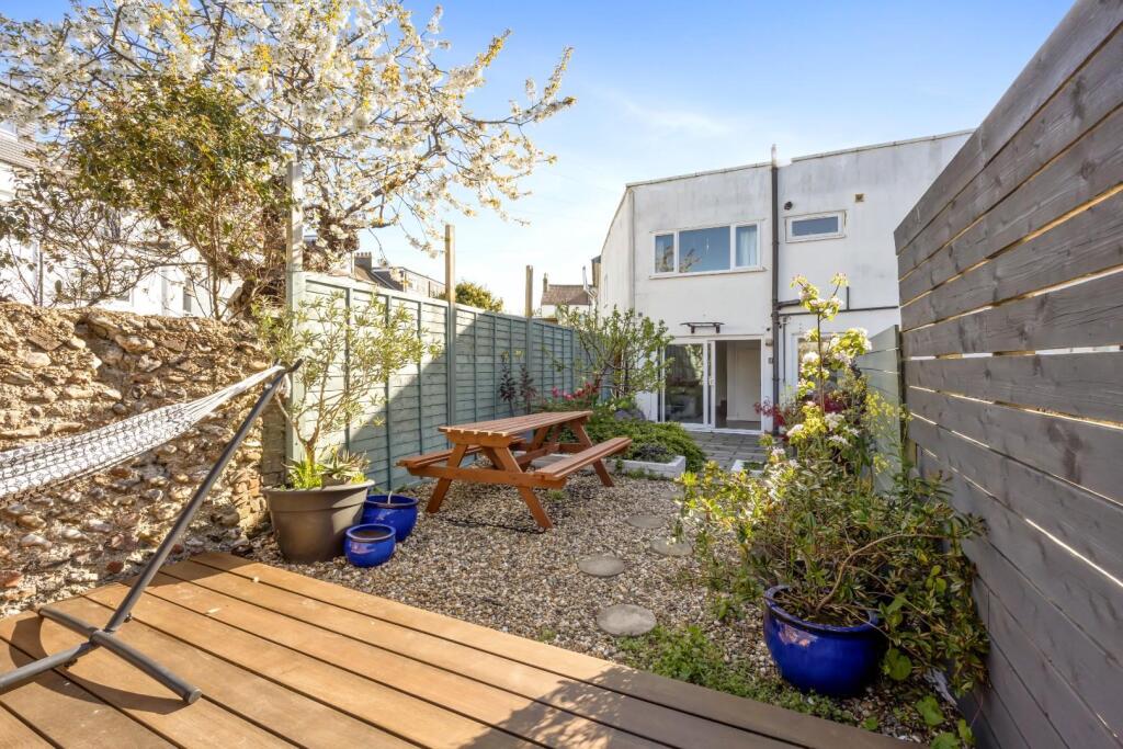 Toronto Terrace (15).jpg