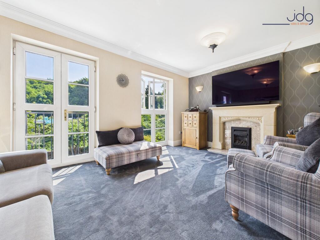 Cosy Living Room with Juliette Balcony