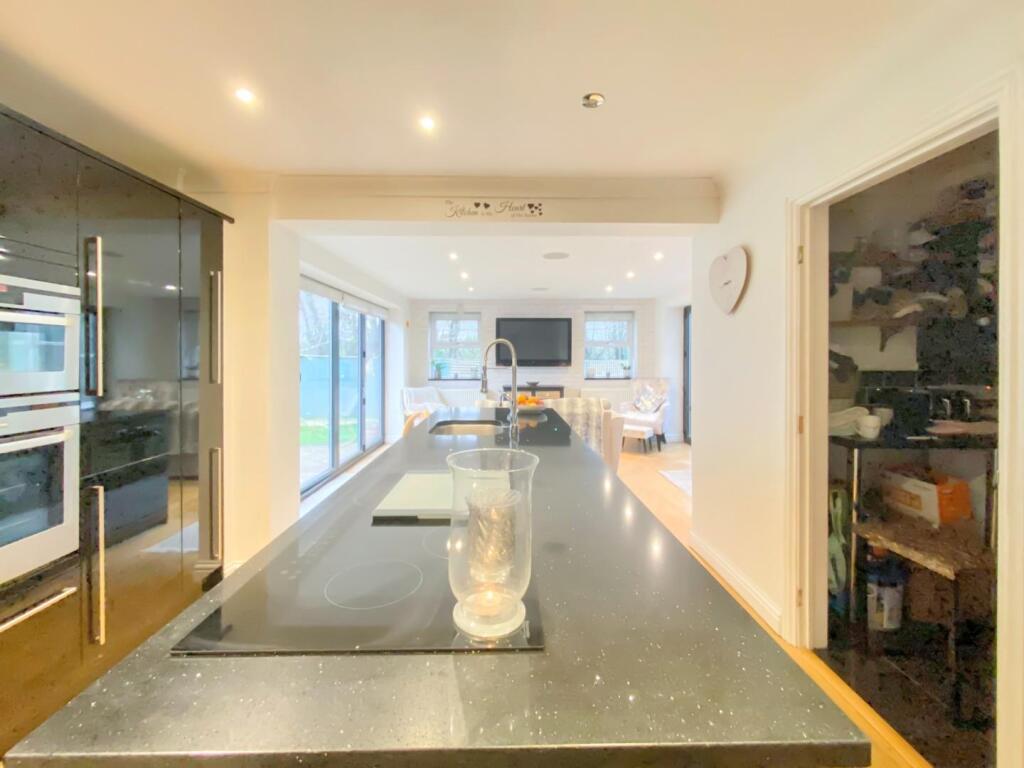 Kitchen family room