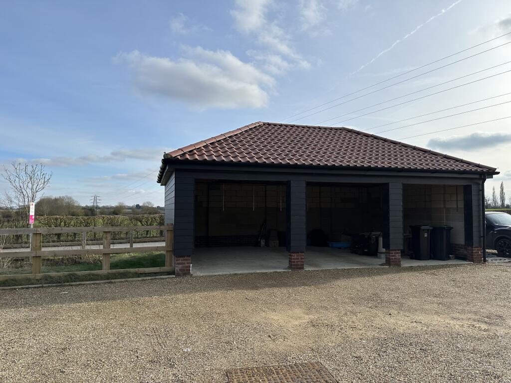 Photo 17-02-2025, 13 53 12