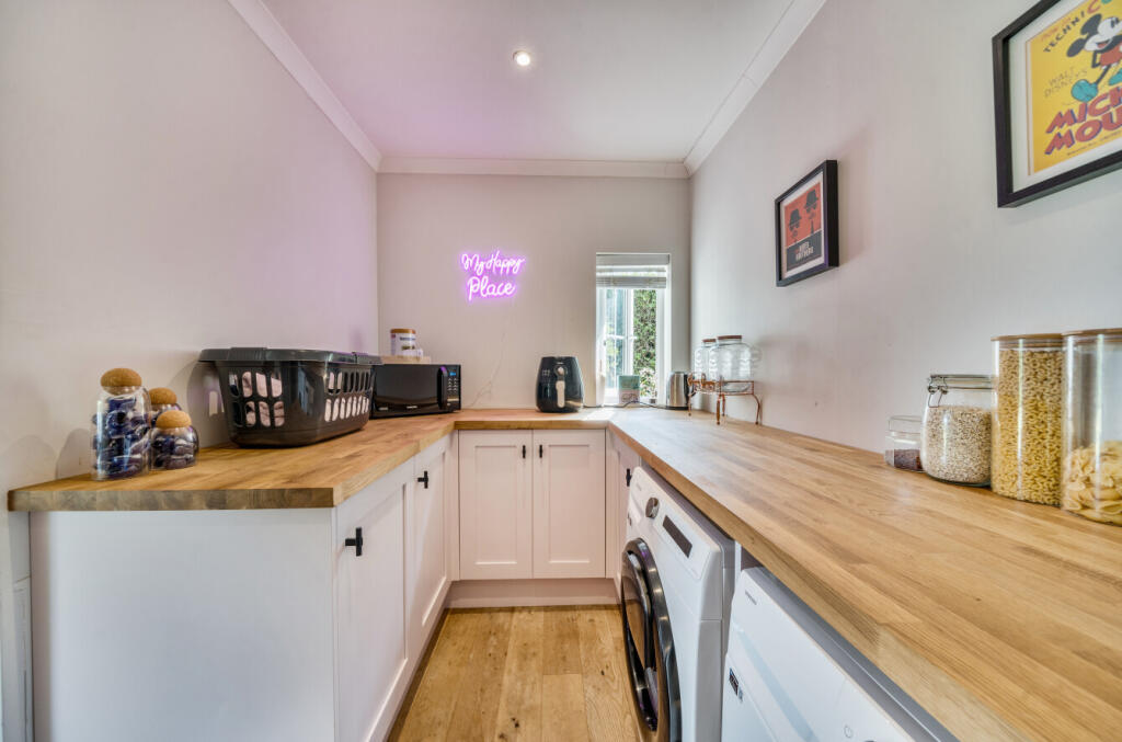 1336618-22-689607...