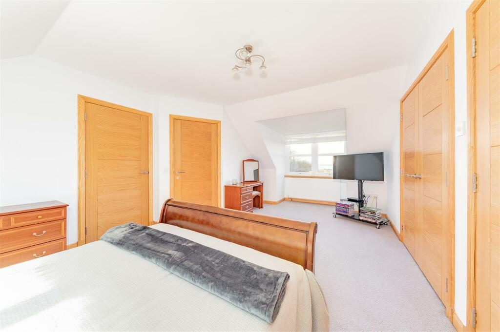 61A Brechin Road Kirrie-5.JPG