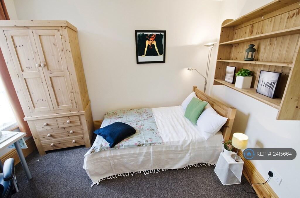 Room 7