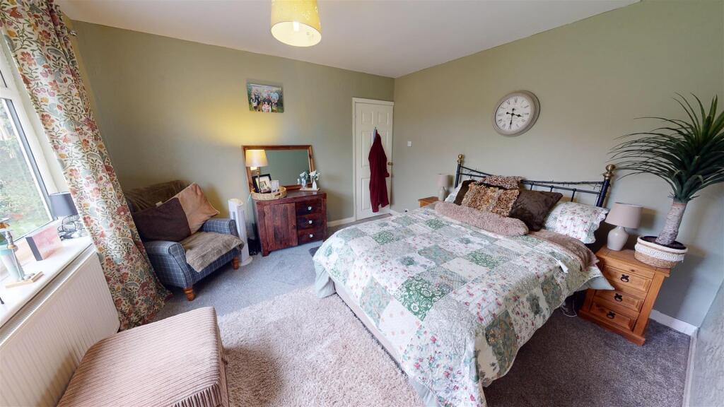 Woodside Road Bedroom