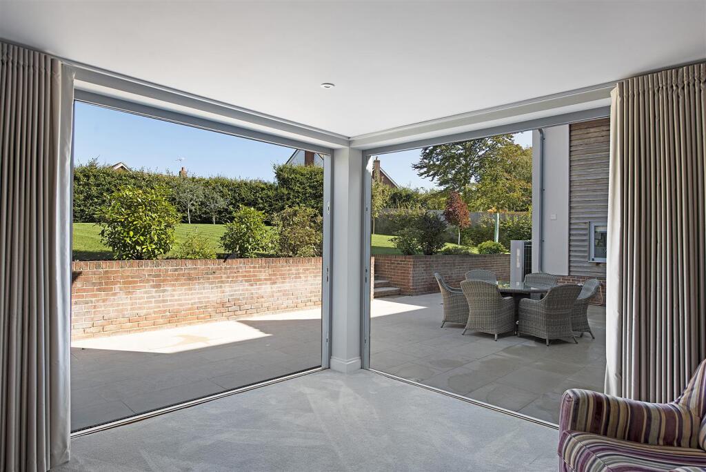 Ashfield House ph32.jpg