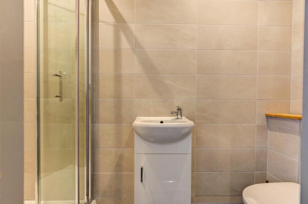 35 Sutherland Road-28.jpg