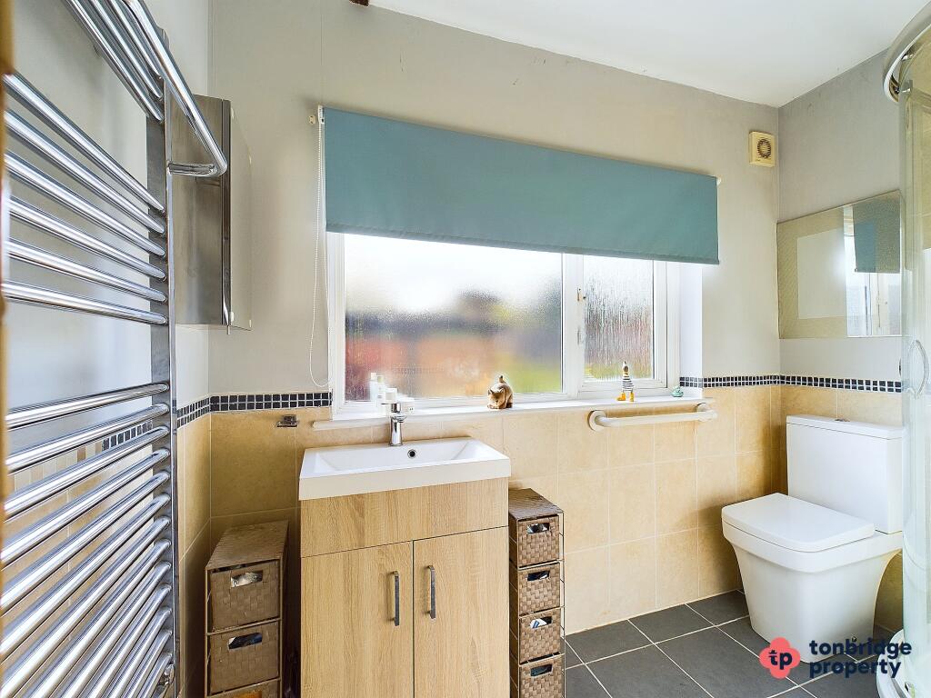 CAM03742G0-PR0013-STILL019