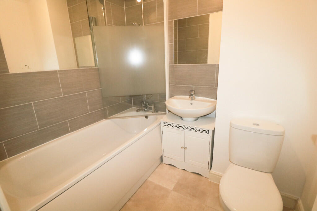 Family bathroom