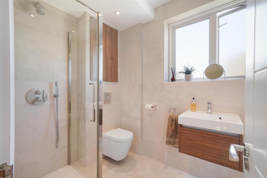 39 Audrey Gardens - ll8GZXoILmGuPNF7WOaJ.jpg