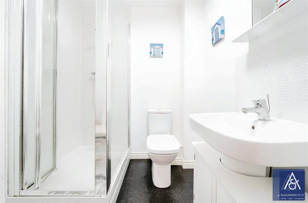 En-Suite Shower