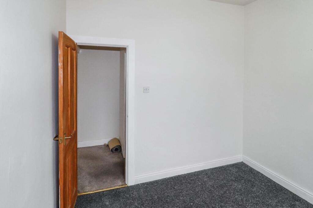 13 Hilary Street, Dewsbury, WF13 4AU