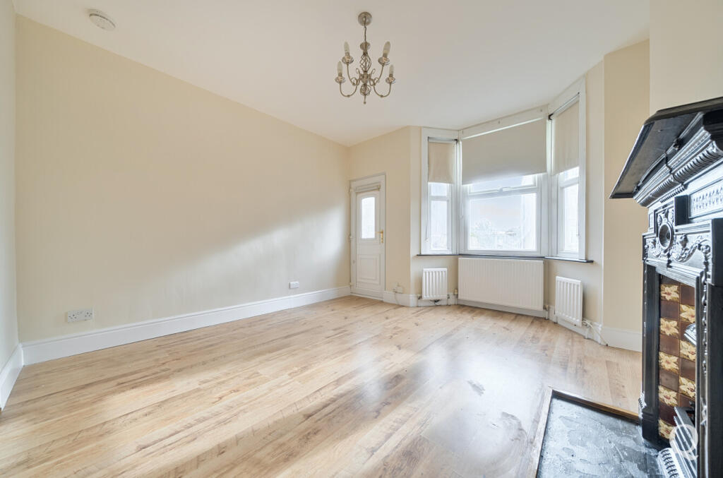 9a205f7b-9341-479...