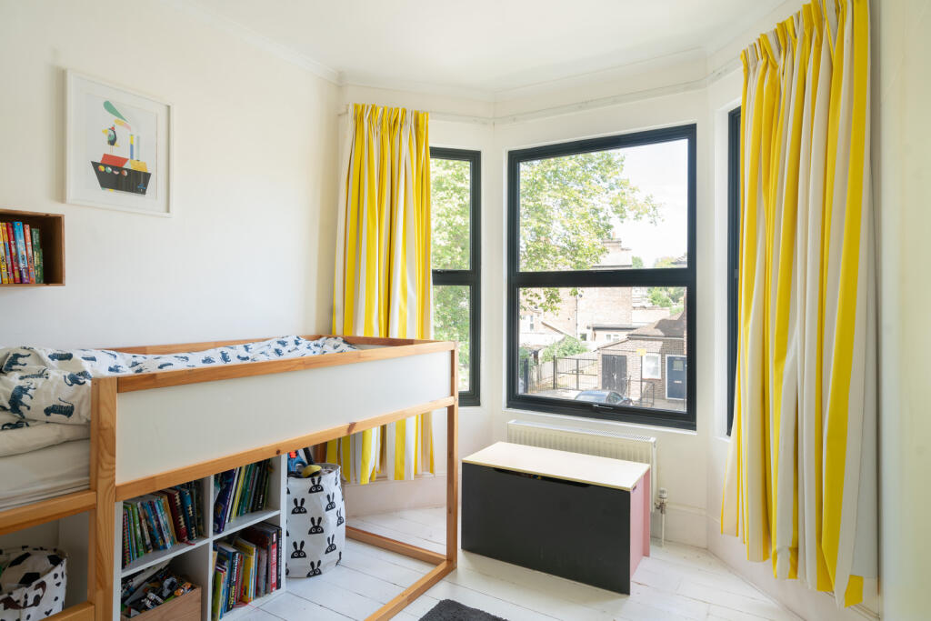 295940 - ST-MARY-ROAD-E17-064.jpg