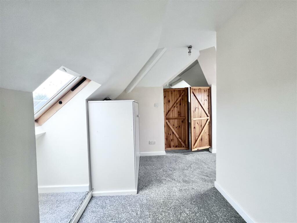 Walk In Wardrobe Room