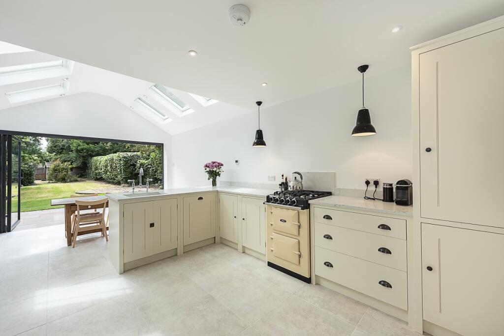 New kitchen