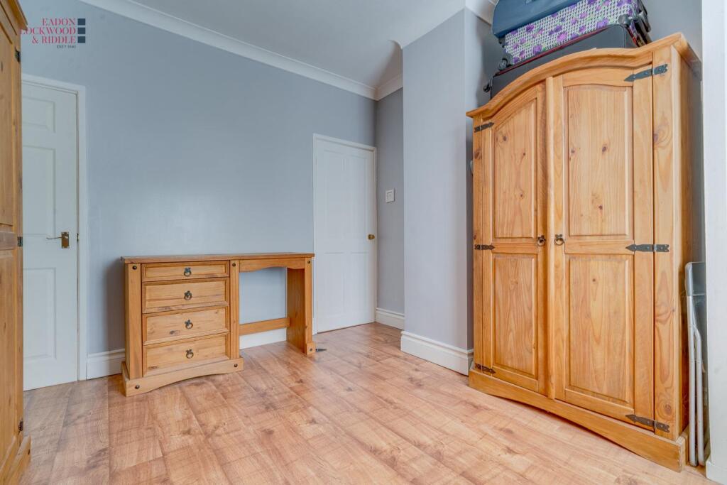 Bedroom 2.2.jpg