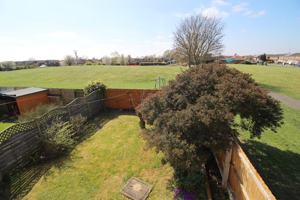 Gardens &amp; Views
