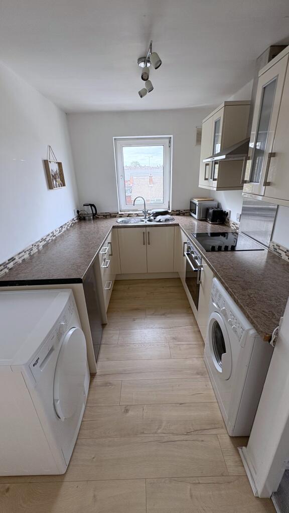 Fitted Kitchen