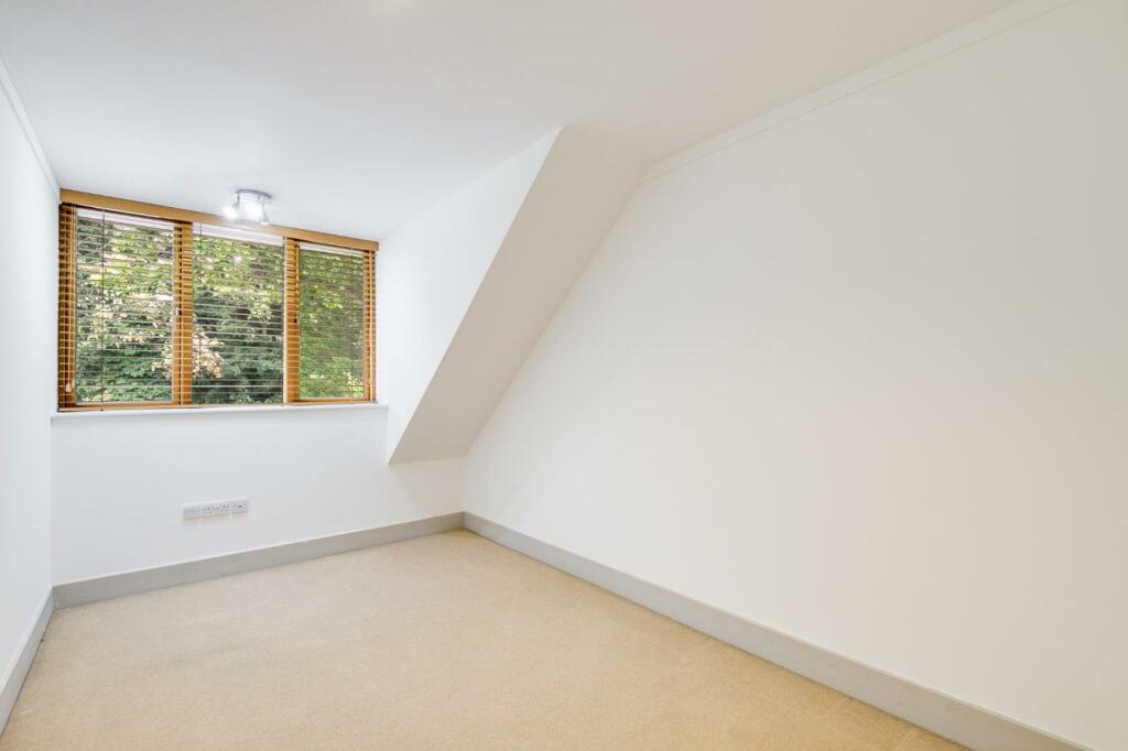 room3.jpg